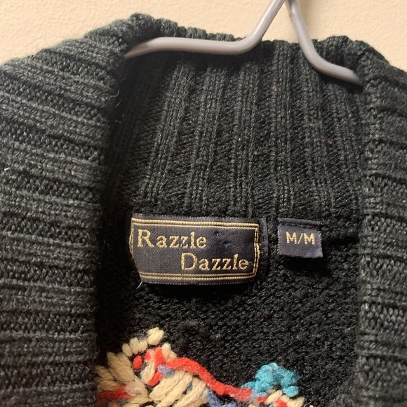 Razzle dazzle handmade floral knit sweatshirt size message - Picture 5 of 8